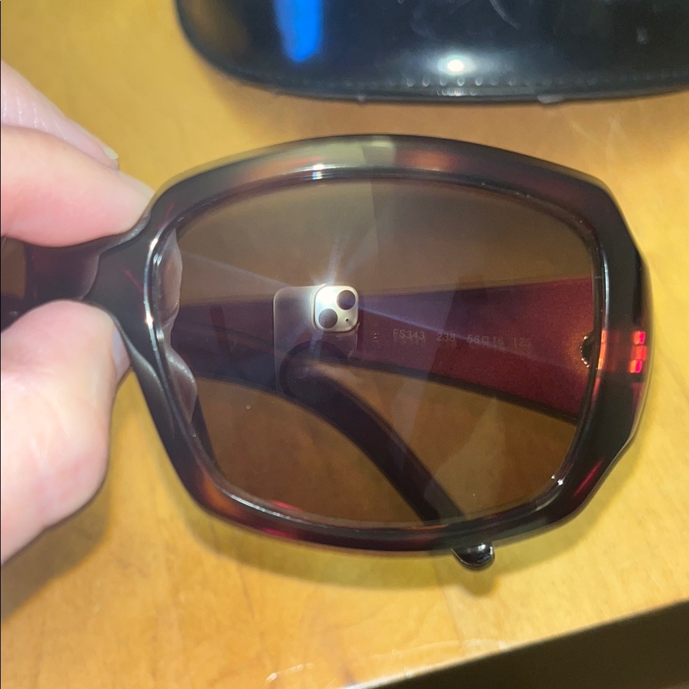 Fendi Black Sunglasses with Case NWOT - Picture 4 of 9